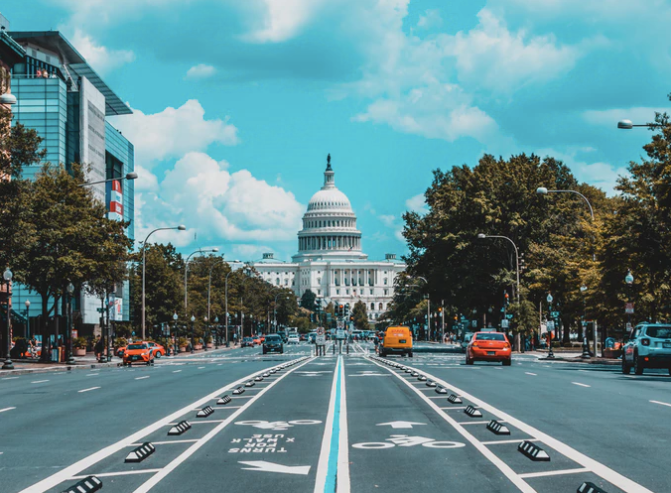 The Race for Ad Dollars: Political Campaigns with High Prospecting Value